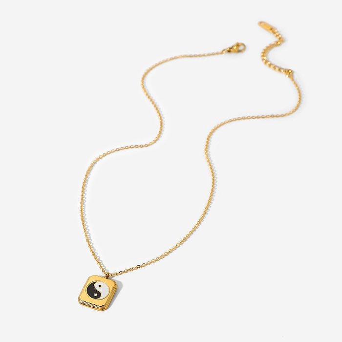 Mode 18 Karat vergoldeter Edelstahl schwarz weiß Yin Yang Quadrat Anhänger Halskette Schmuck