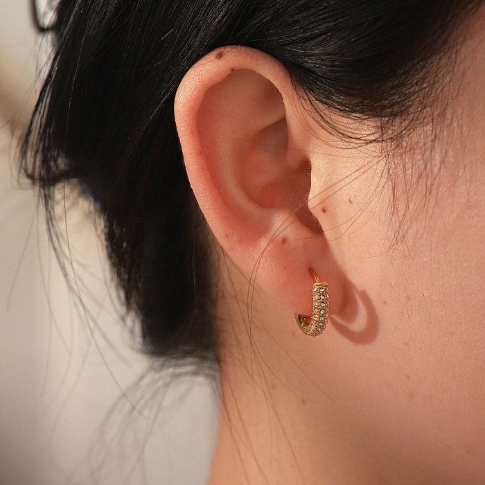 Boucles d'oreilles en acier inoxydable or 18 carats avec zircon vert blanc