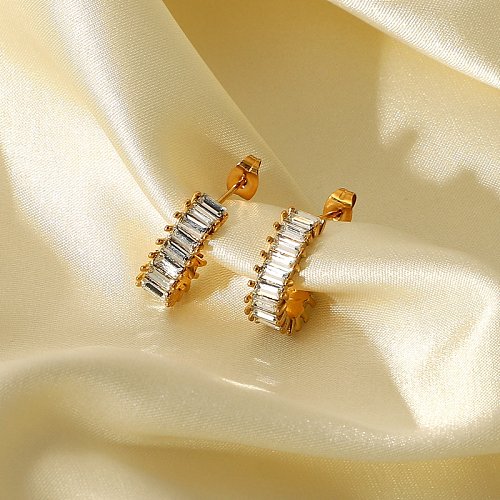Boucles d'oreilles géométriques incrustées de zircon en acier inoxydable en or 18 carats à la mode