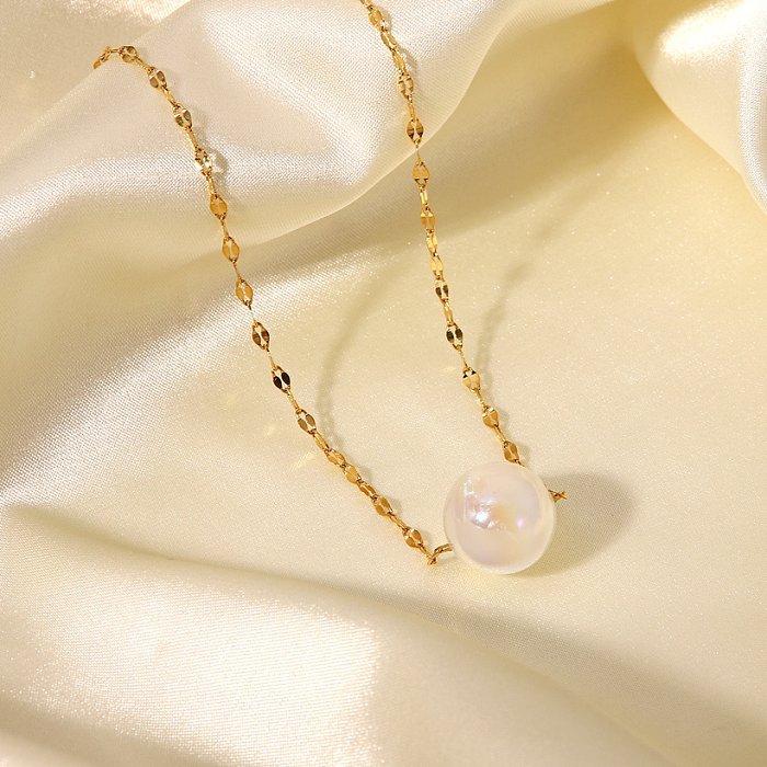 Collier en acier inoxydable plaqué or 18 carats avec pendentif en perles de sirène à la mode