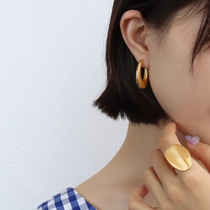 Europäische und amerikanische Ohrringe im INS-Stil 18 Karat Gold Edelstahl Mode geometrische ovale Ohrringe