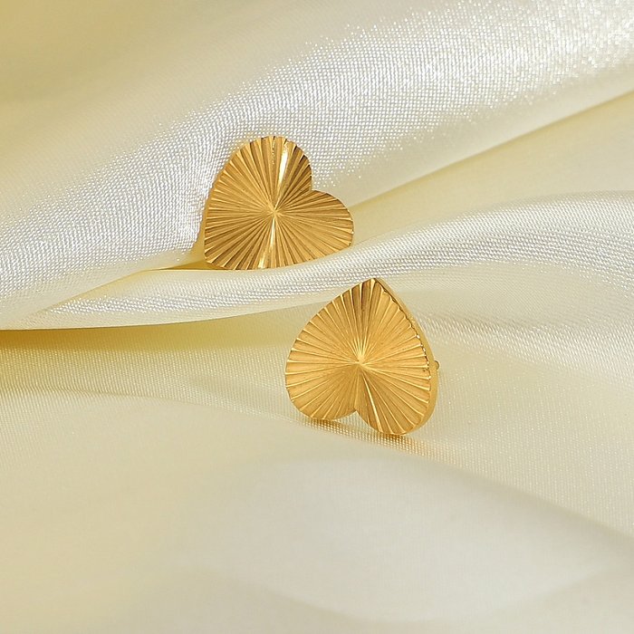 simple retro heart shape gold plating stainless steel earrings