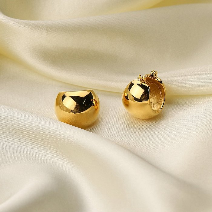 brincos esféricos simples de aço inoxidável banhados a ouro