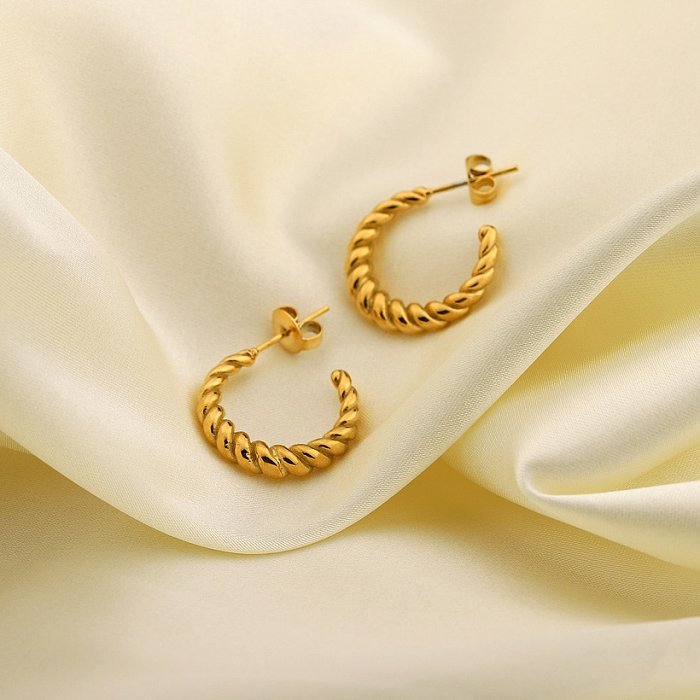 INS Neue 18 Karat vergoldete C-förmige Ohrringe Edelstahl Schmuck Mode Geometrische Titan Stahl Damen Gold Ohrringe Ornament