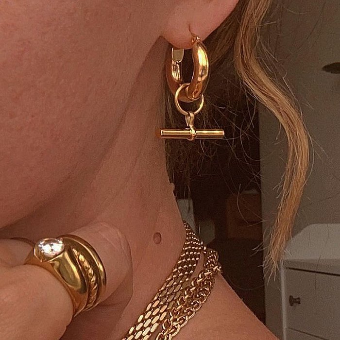 European and American earrings 18K goldplated stainless steel T bar pendant earrings personalized fashion earrings