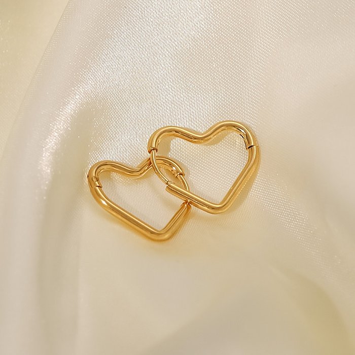 Brincos de aço inoxidável em formato de coração românticos Brincos de aço inoxidável banhados a ouro