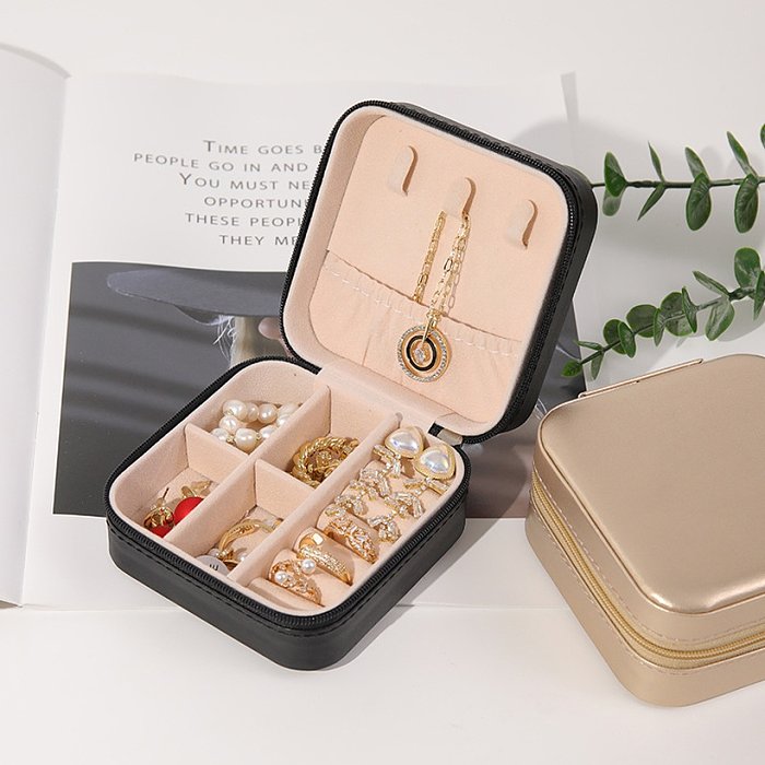 Boîtes à bijoux superposées en cuir PU de couleur unie à la mode 1 pièce