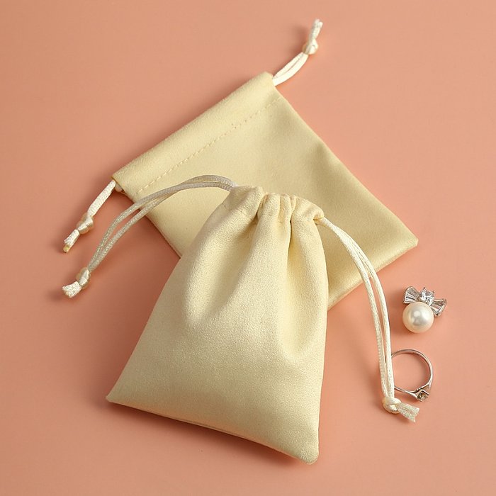 Simple Style Solid Color Faux Fur Drawstring Jewelry Packaging Bags 1 Piece