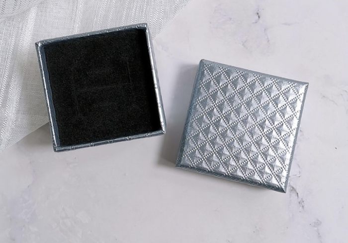 Boîtes à bijoux à motif de diamants carrés de couleur unie à la mode 1 pièce