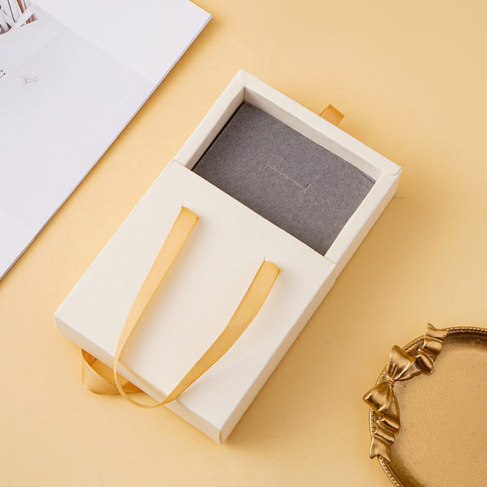 Fashion Letter Paper Jewelry Boxes 1 Piece