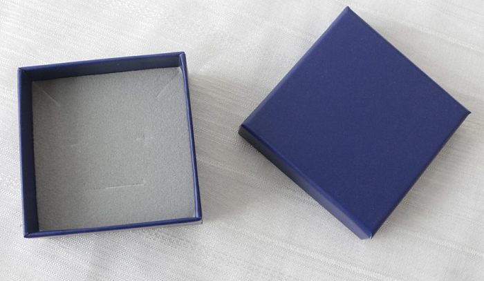 Fashion Solid Color Paper Jewelry Boxes 1 Piece