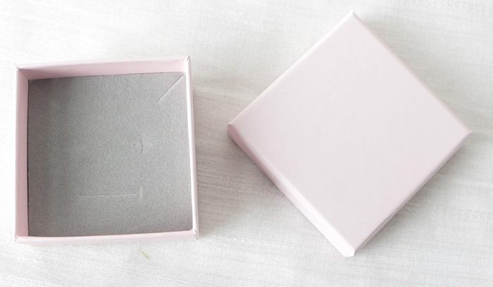 Fashion Solid Color Paper Jewelry Boxes 1 Piece