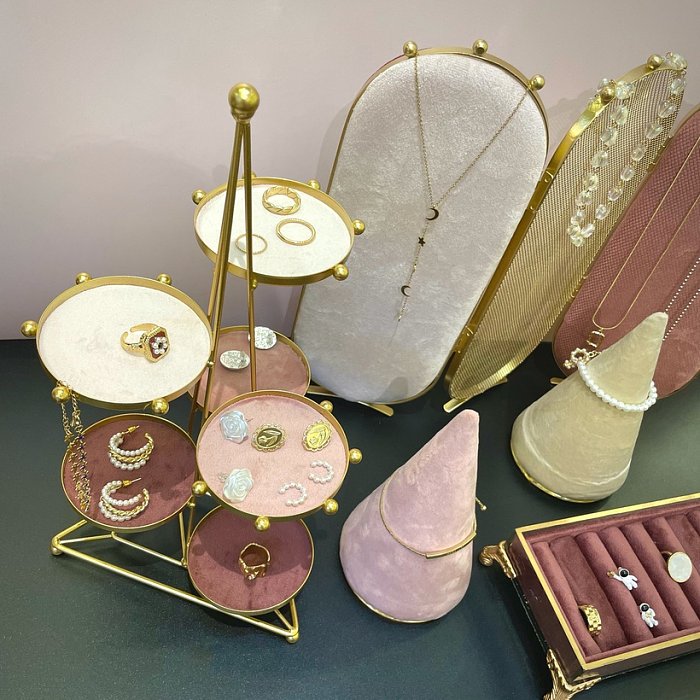 Porte-bijoux en métal en flanelle de couleur unie géométrique à la mode 1 pièce