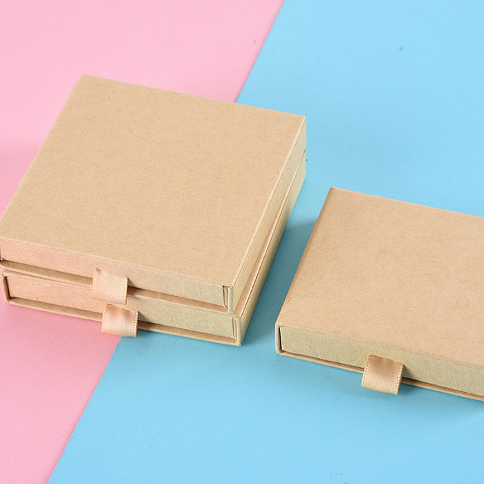 Schmuckschatullen aus einfarbigem Papier im einfachen Stil, 1 Stück