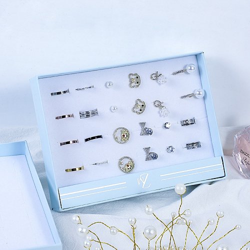 Caja de almacenamiento de anillos Caja de embalaje de joyería transparente de 24 posiciones