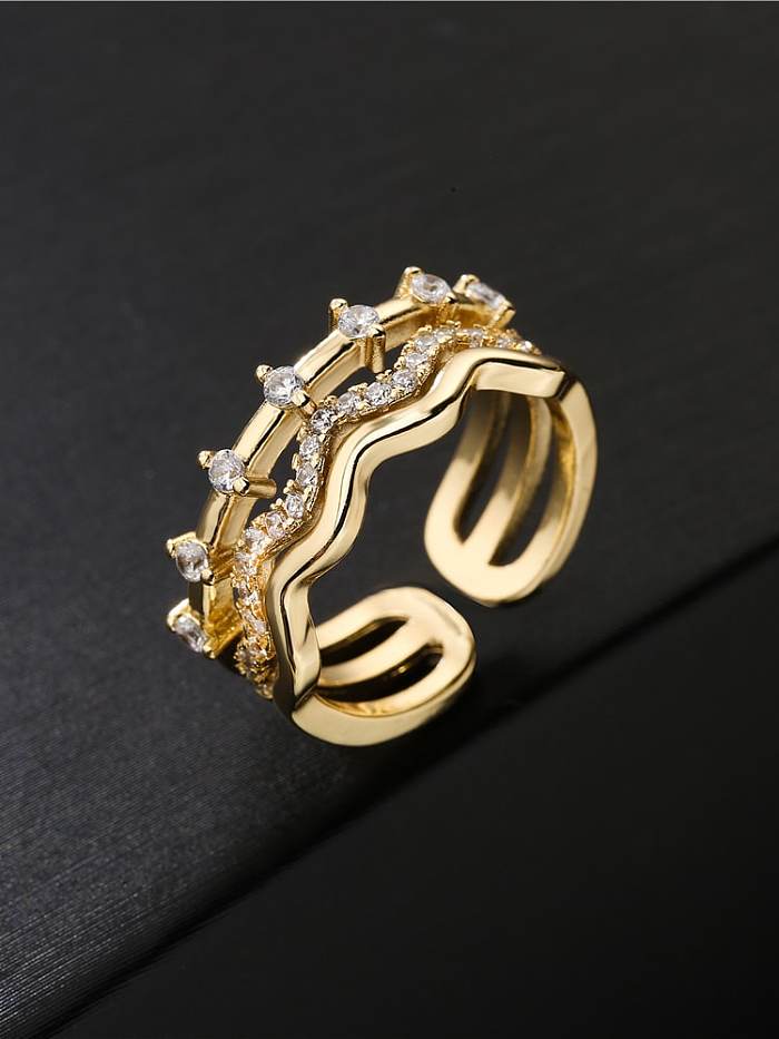 Unregelmäßiger stapelbarer Vintage-Ring aus Messing mit Zirkonia
