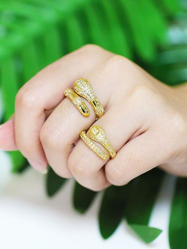 Brass Cubic Zirconia Star Vintage Band Ring