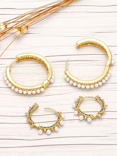 Boucles d'oreilles créoles vintage géométriques en laiton imitation perle