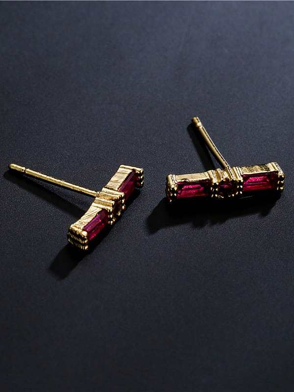 Boucles d'oreilles minimalistes géométriques en laiton et zircon cubique