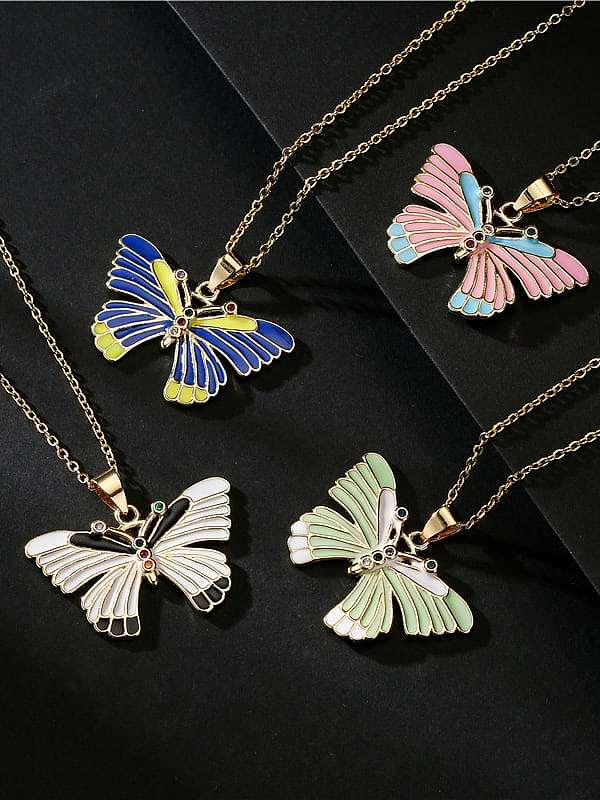 Collier pendentif papillon tendance en émail de zircone cubique en laiton