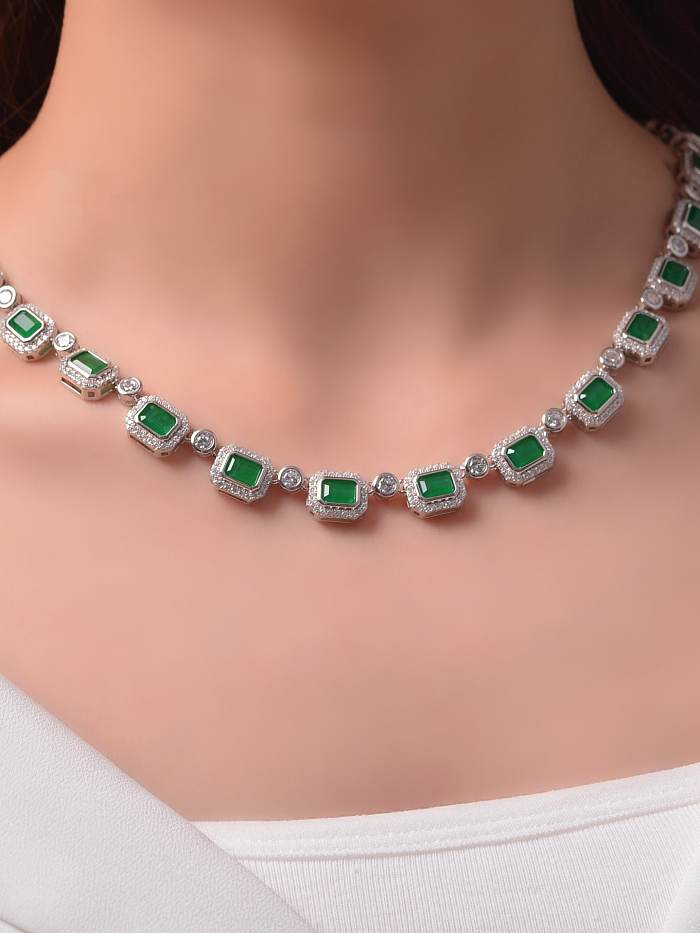 Collar geométrico verde esmeralda de plata de ley 925
