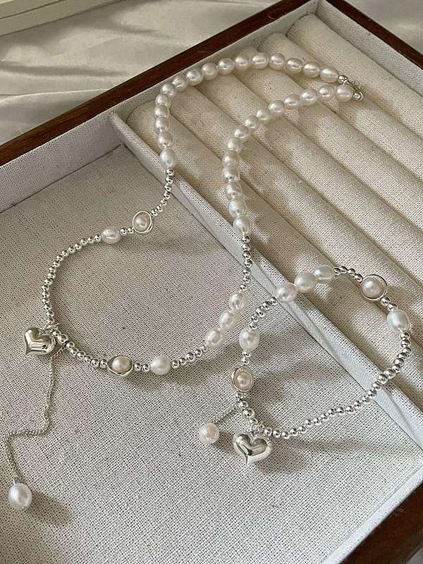 925 Sterling Silver Freshwater Pearl Heart Dainty Necklace