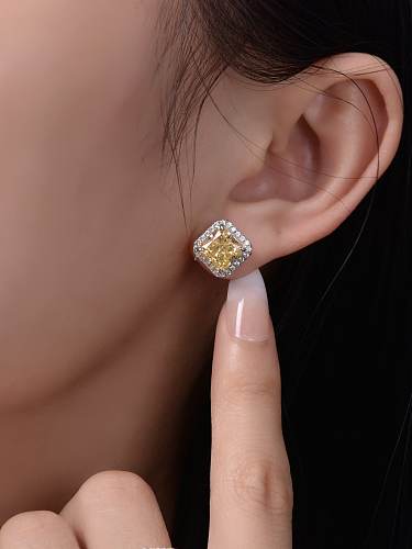 Boucles d'oreilles en argent sterling 925 avec diamants à haute teneur en carbone taillés dans la glace