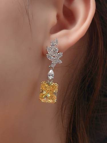 Boucles d'oreilles goutte délicate fleur jaune en argent sterling 925 avec diamant à haute teneur en carbone