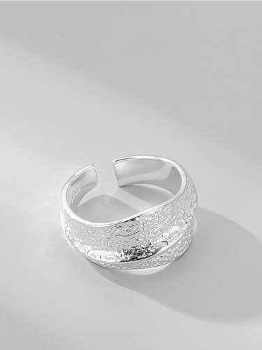 Anel de banda minimalista irregular de prata esterlina 925