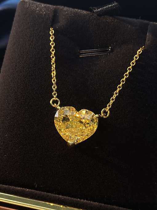 Collier délicat en forme de coeur en argent sterling 925 avec diamants à haute teneur en carbone