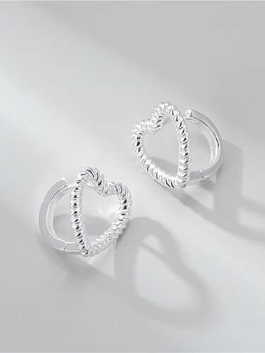 Boucles d'oreilles minimalistes en forme de coeur torsadé en argent sterling 925