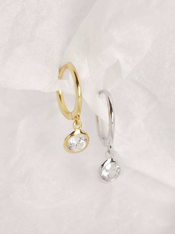 Boucle d'oreille Huggie géométrique minimaliste blanche en argent sterling 925 avec oxyde de zirconium