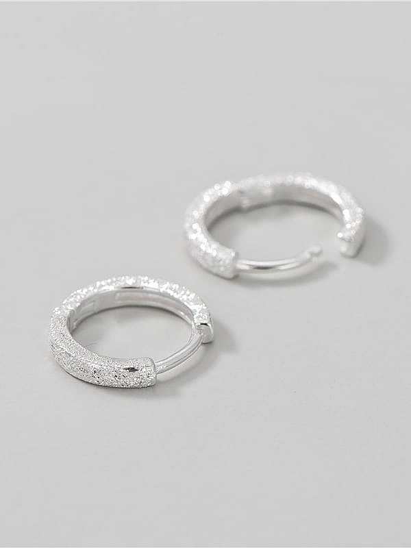 925 Sterling Silver Round Vintage Huggie Earring