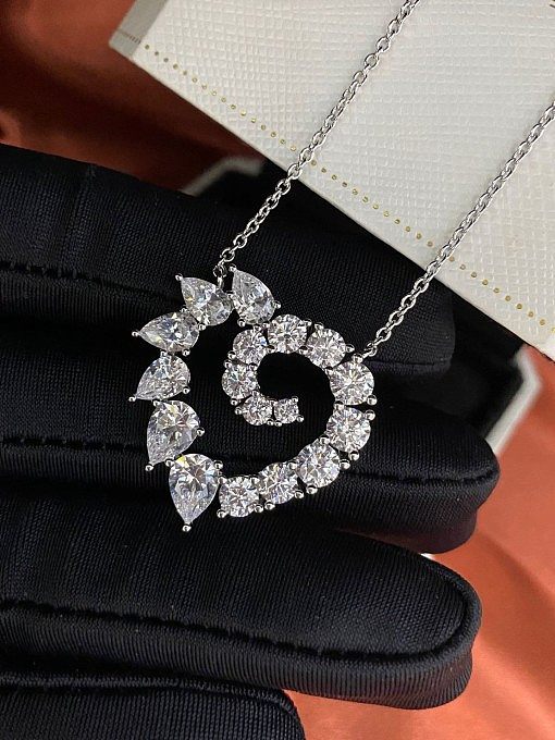 Collier de luxe en argent sterling 925 avec diamants à haute teneur en carbone et coeur blanc