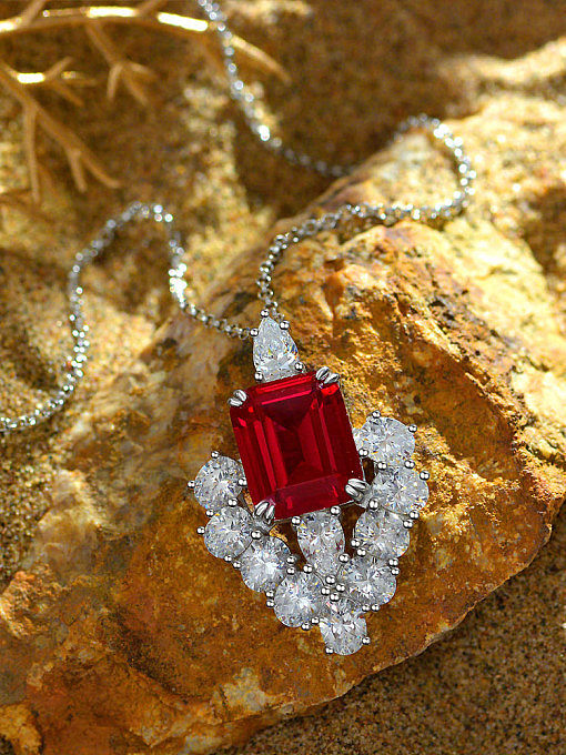 925 Sterling Silver High Carbon Diamond Red Luxury pendant