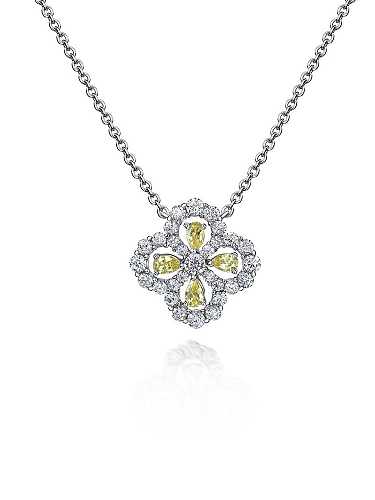 Collier délicat fleur de diamant à haute teneur en carbone en argent sterling 925