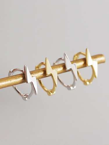 Minimalistischer Huggie-Ohrring mit Blitz aus 925er Sterlingsilber