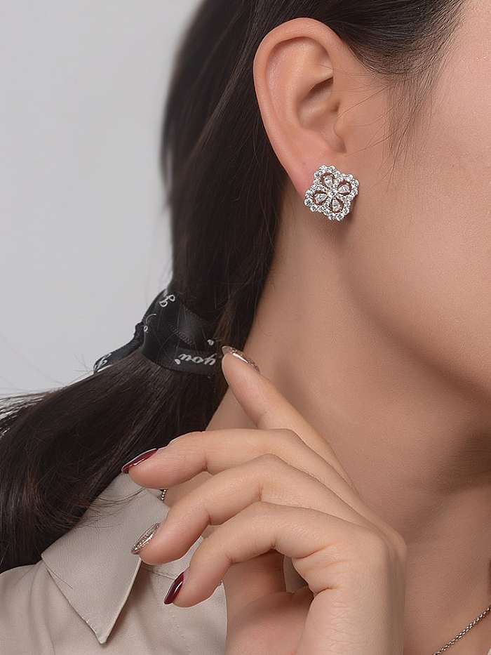 925 Sterling Silver High Carbon Diamond Flower Dainty Stud Earring