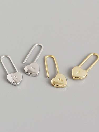 Boucles d'oreilles à tige minimaliste en forme de cœur en argent sterling 925