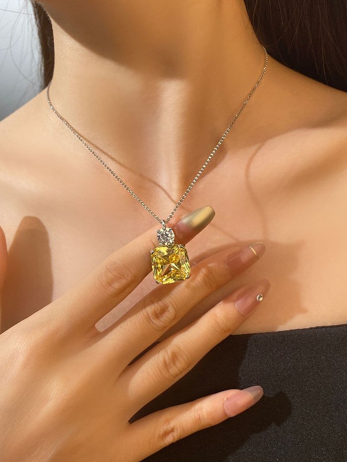 Collier de luxe géométrique jaune en argent sterling 925 avec diamants à haute teneur en carbone