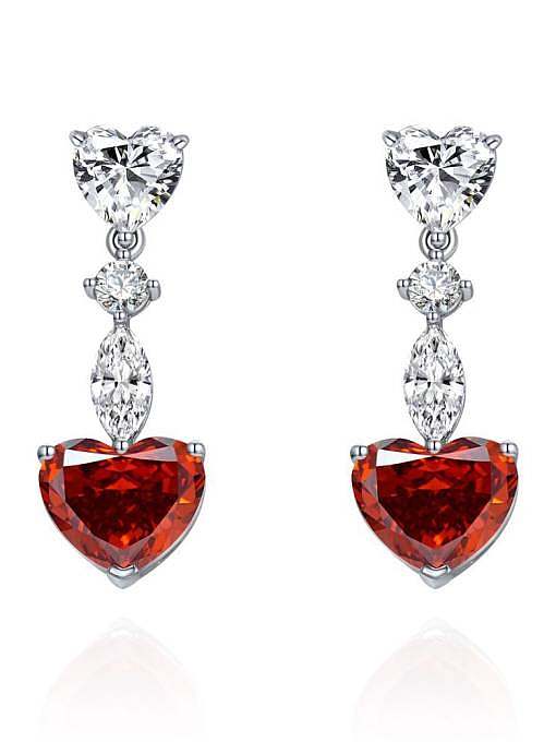Boucle d'oreille de luxe en forme de coeur en diamant à haute teneur en carbone en argent sterling 925