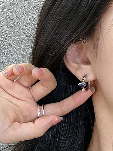 Boucle d'oreille minimaliste géométrique en argent sterling 925 avec zircone cubique