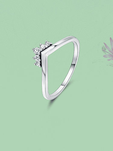 925 Sterling Silver Cubic Zirconia Triangle Minimalist Band Ring