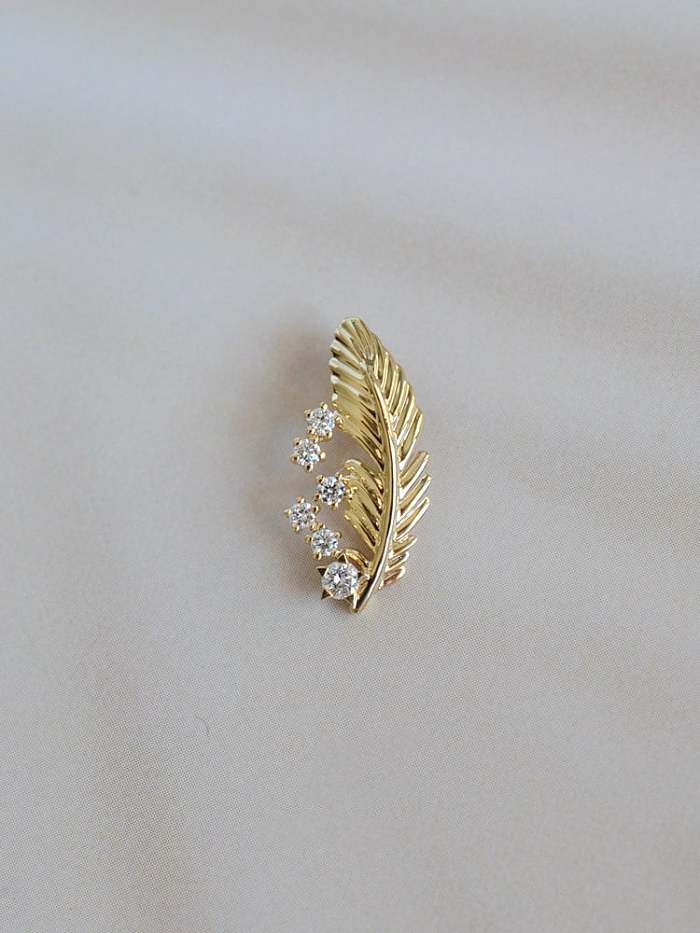 925 Sterling Silver Cubic Zirconia Feather Dainty Necklace