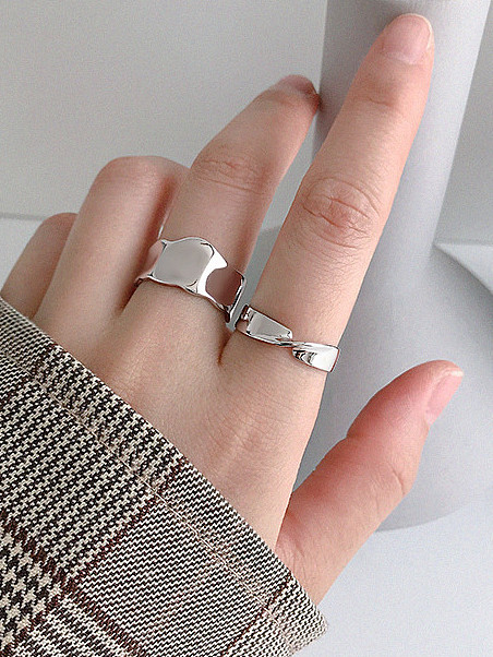 925 Sterling Silver With Glossy Simplistic Irregular Free Size Rings