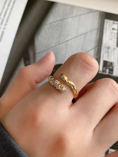 Unregelmäßiger Diamantring aus 925er Sterlingsilber. Vintage-Ring in freier Größe