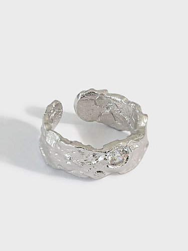 925 Sterling Silver Cubic Zirconia Irregular Vintage Band Ring
