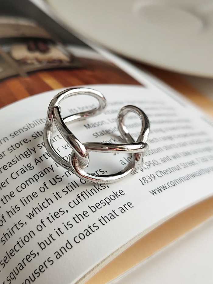 خاتم من الفضة الإسترليني عيار 925 بتصميم هندسي بسيط وسلاسل طويلة