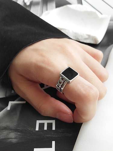 Anel em branco minimalista em prata esterlina 925 quadrado preto esmalte