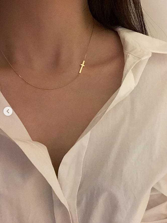 925 Sterling Silver With Gold Plated Simplistic Smooth Cross Necklaces